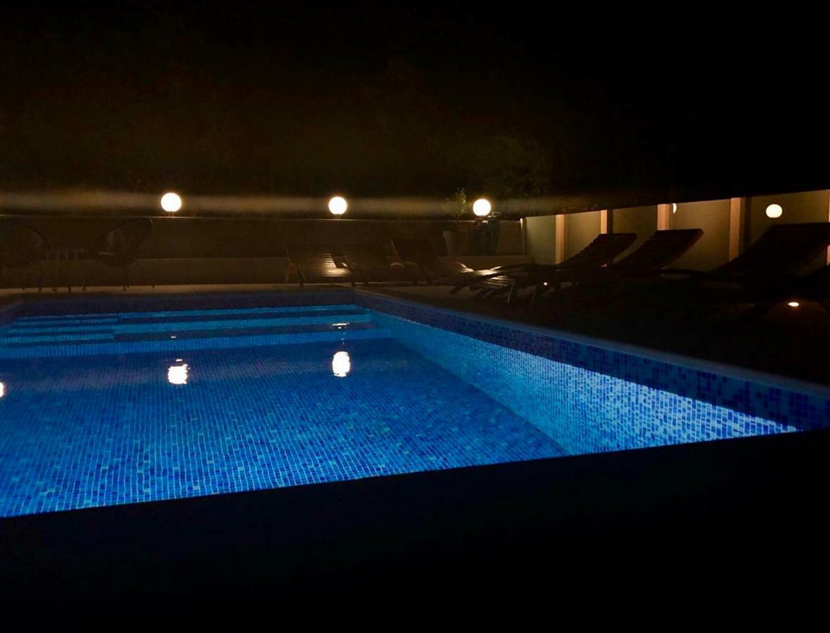 Paradise Brbinj Extérieur photo