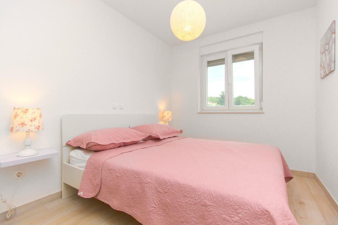 Paradise Brbinj Extérieur photo
